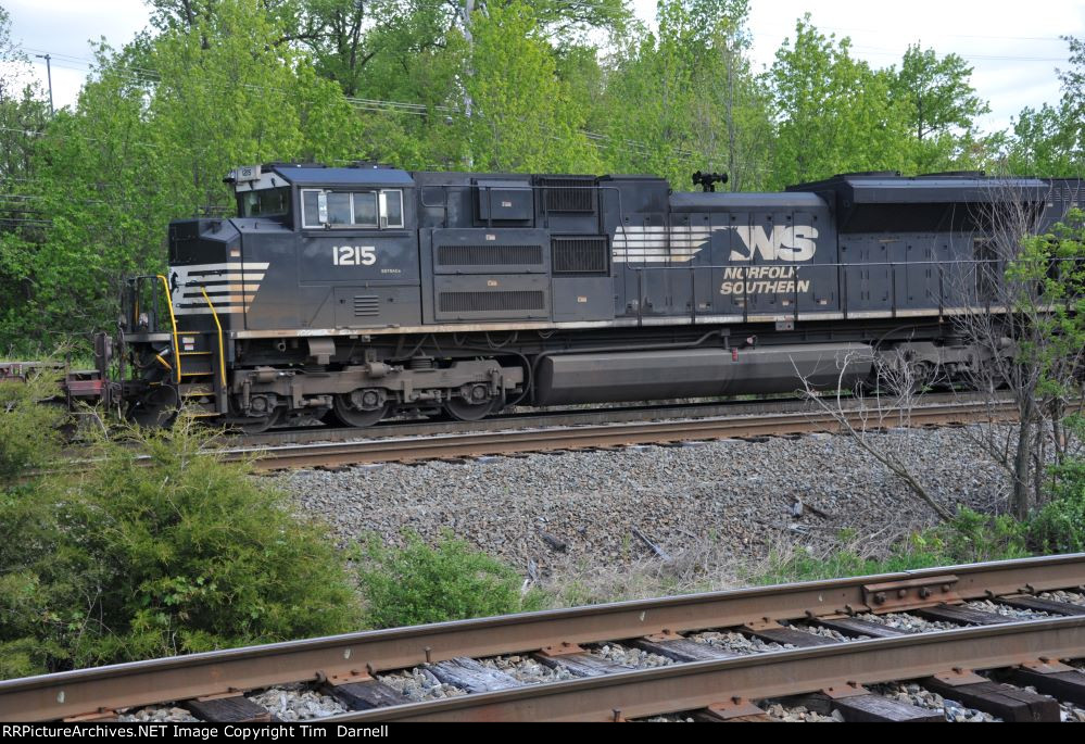 NS 1215 on 28M